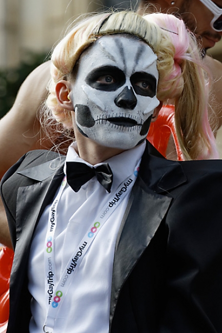 Gay pride Paris JUN13-237